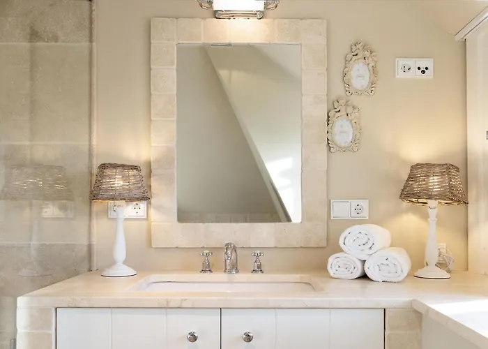 Seaside Semesterbostad List